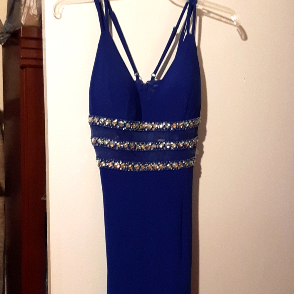 Gorgeous special occasion dress